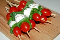 Caprese Skewers: Tomato, Mozzarella & Basil Kebabs