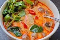 Instant Pot Tom Kha Gai: Creamy Thai Coconut Chicken Soup Recipe