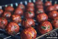 Cheesy Jalapeño-Stuffed Meatballs with Creamy Filling