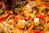Authentic Thai Red Curry Recipe: Creamy Coconut Chicken Curry