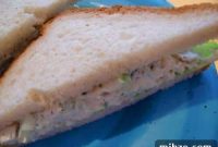 Savory Gluten-Free Chicken Salad on Rudi’s Bread — Recipe & Tips