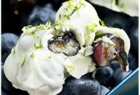 Chocolate-Covered Blueberries: Simple Recipe for a Decadent Treat