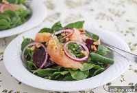Refreshing Beet and Pink Grapefruit Detox Salad Recipe