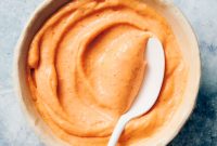 Quick Sriracha Aioli Recipe with 3 Ingredients