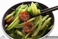 Gratitude Stir-Fry Bowl: Colorful Veggie & Rice Recipe