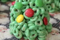Festive Cheerio Christmas Tree Snacks for Holiday Parties