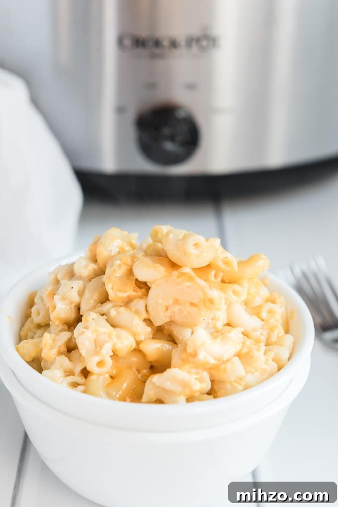 Creamy Slow Cooker Macaroni and Cheese Recipe 9 crockpot mac and cheese