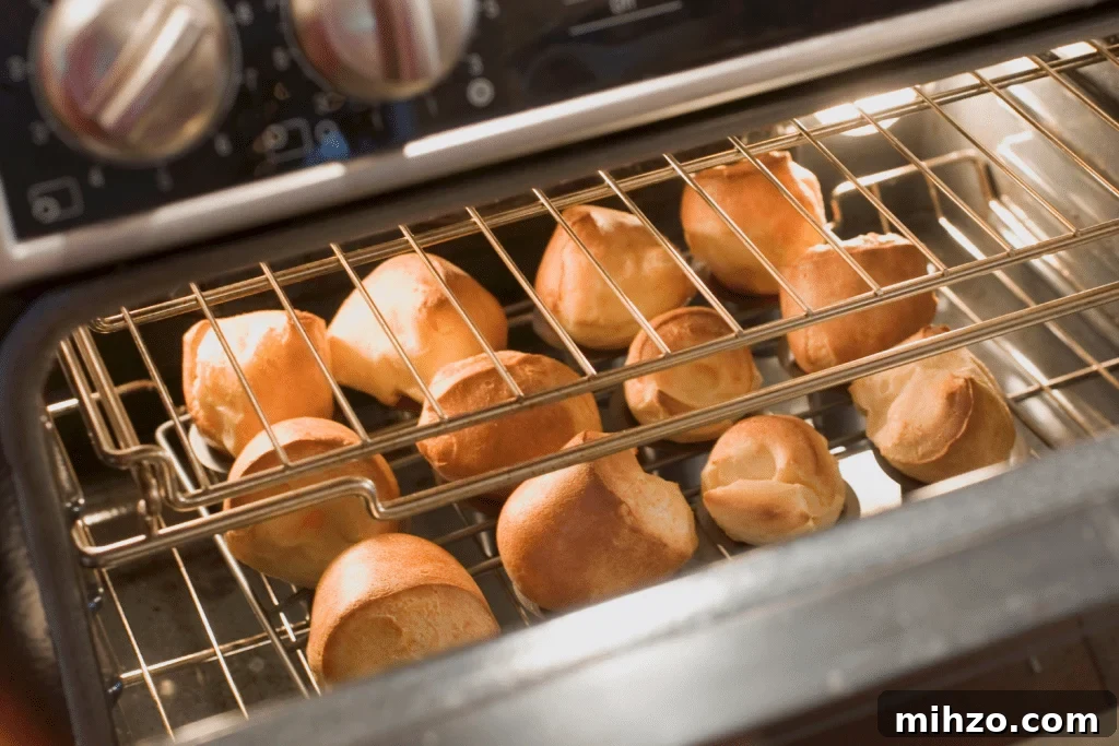 Fluffy Popovers for Brunch: Perfect Recipe for Special Occasions 4 img 1347 3