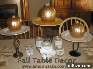Creative Thanksgiving Table Decoration Ideas for a Memorable Feast 15 Thanksgiving Table Decoration Ideas - Get inspired for Thanksgiving with OVER 20 Thanksgiving table decorations ideas, tablescapes, and centerpieces for your home. So beautiful!