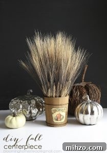 Creative Thanksgiving Table Decoration Ideas for a Memorable Feast 16 Thanksgiving Table Decoration Ideas - Get inspired for Thanksgiving with OVER 20 Thanksgiving table decorations ideas, tablescapes, and centerpieces for your home. So beautiful!