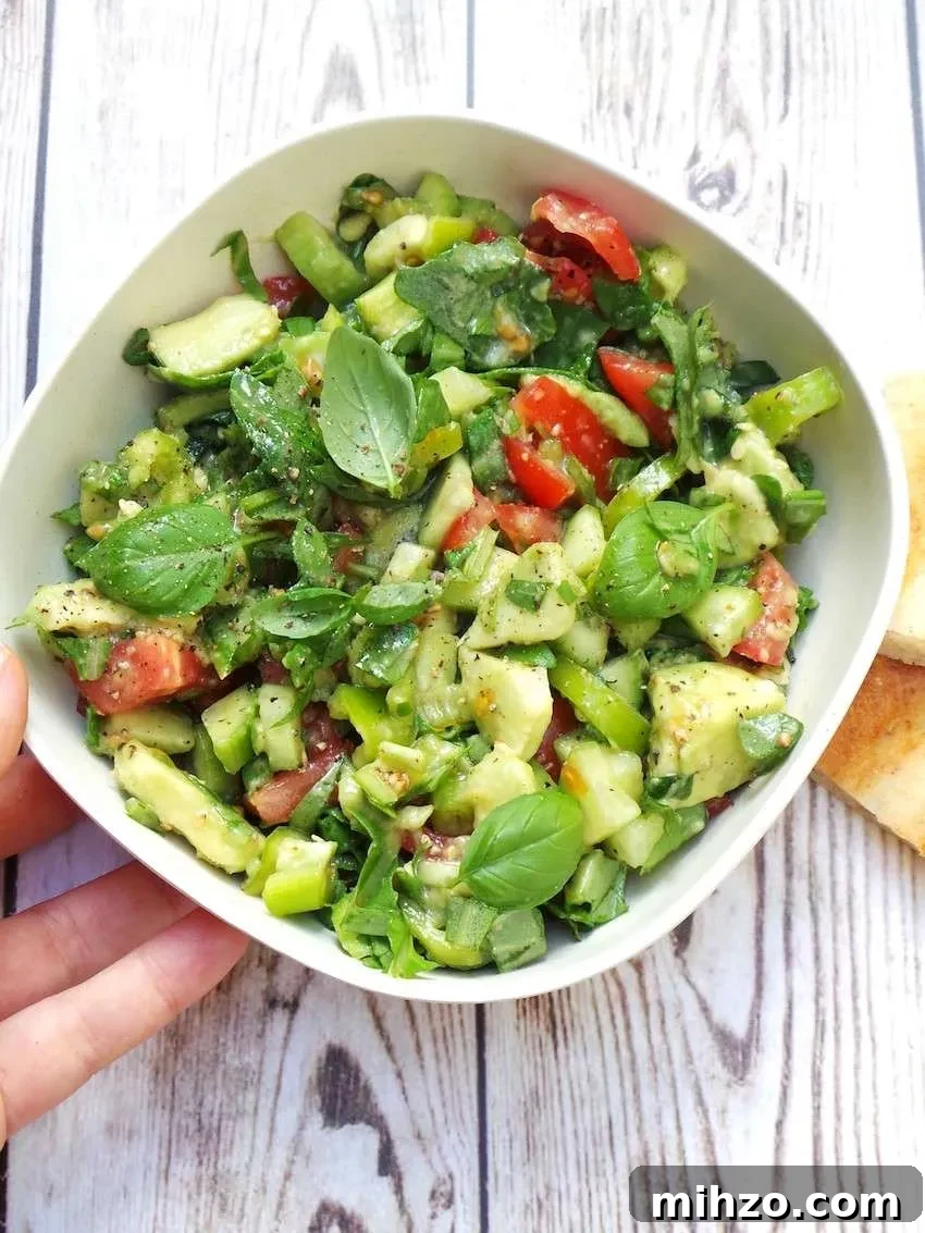 15 Simple Alkaline Diet Recipes for Everyday Meals 12 Tomato avocado and arugula salad