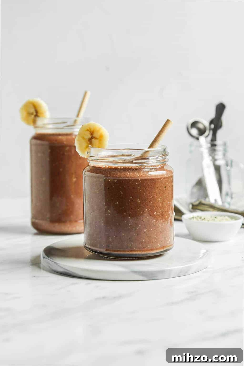 30 High-Protein Vegan Recipes for Muscle and Energy 29 Chocolate Peanut Butter Shake