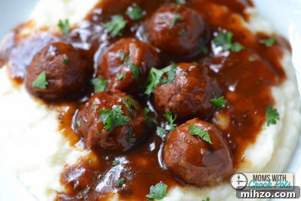 Slow Cooker Salisbury Meatballs Recipe for Tender Comfort Dinner 7 campbells slow cooker-7