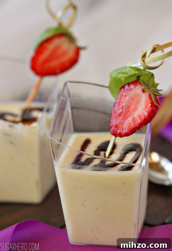 Crème Fraiche Panna Cotta | SugarHero.com Crème Fraiche Panna Cotta | SugarHero.com
