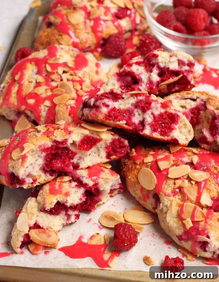 raspberry almond scones with raspberry glaze