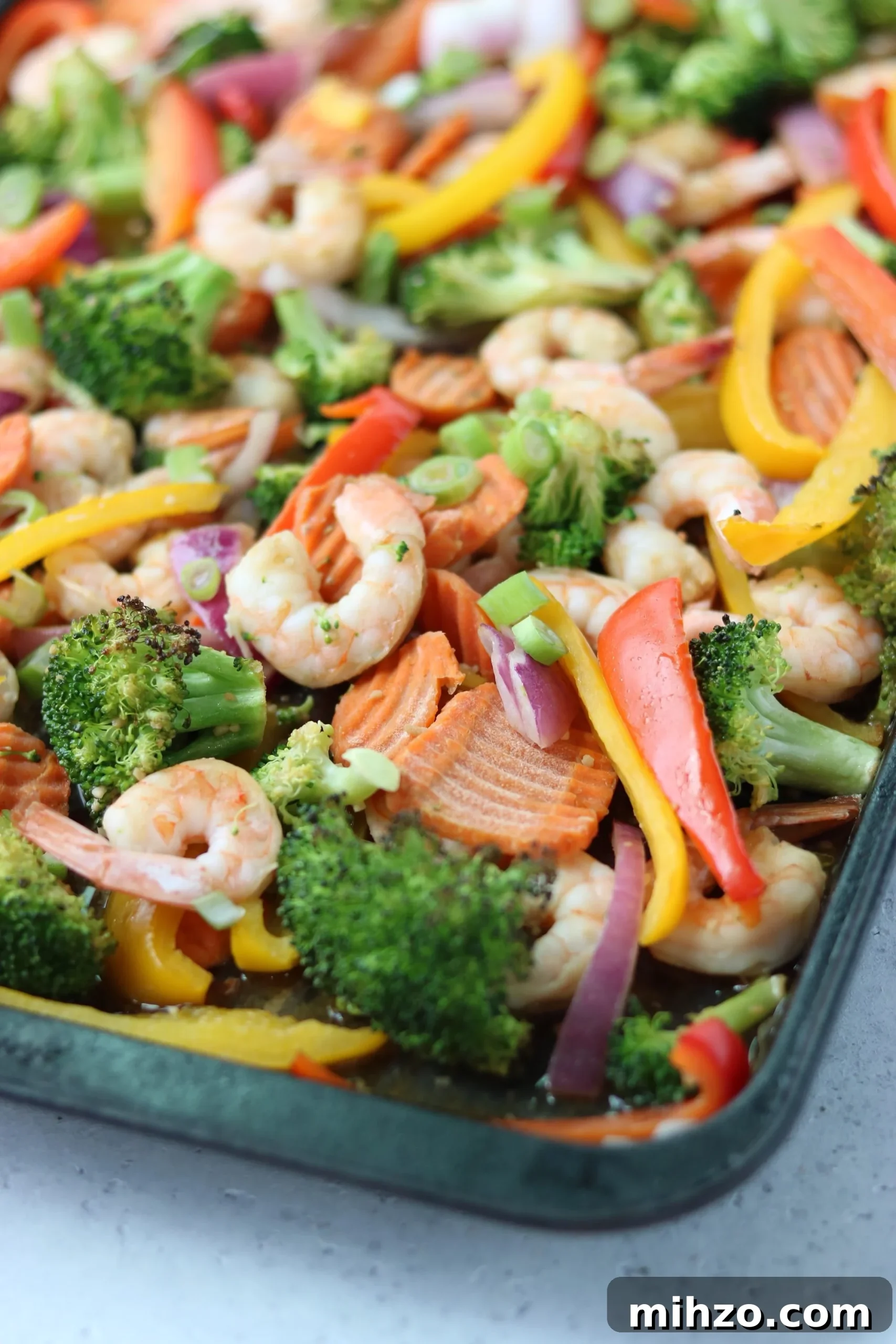 Whole30 Shrimp Sheet-Pan Stir-Fry Recipe for Quick Dinners 2 Sheet pan shrimp stir fry