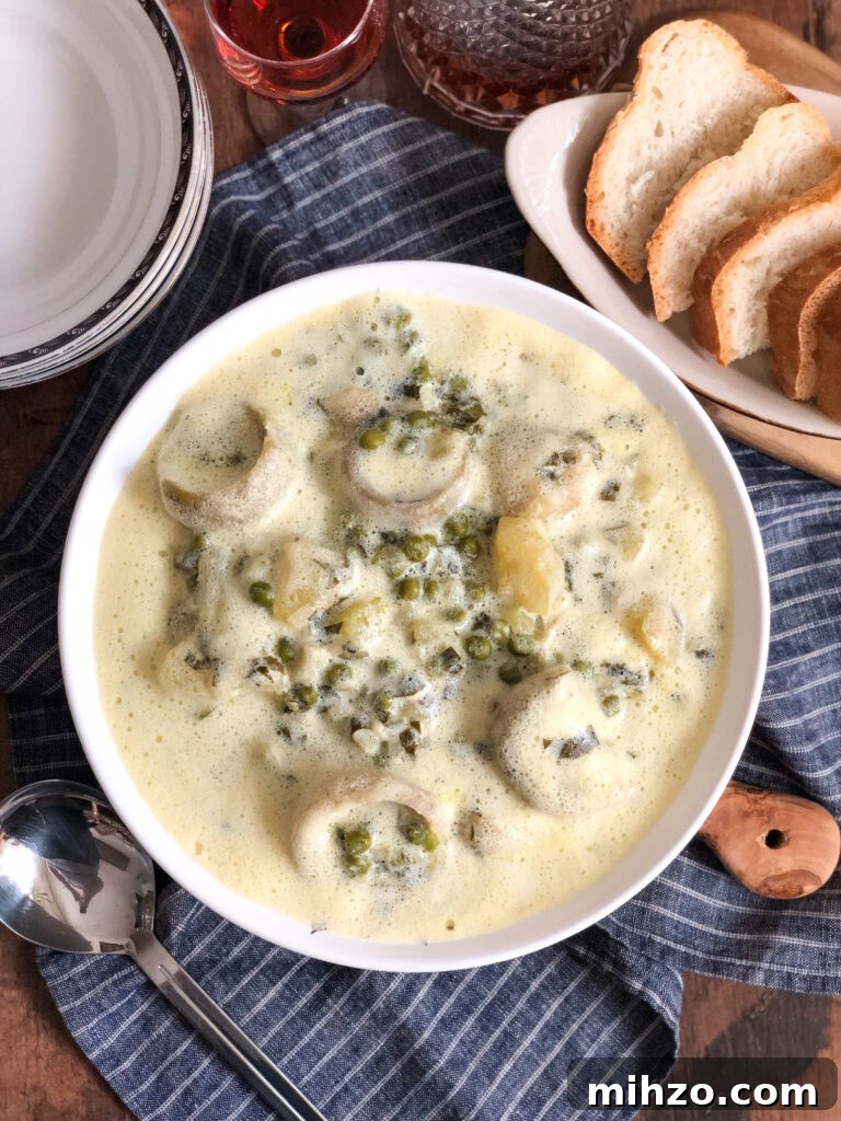 Artichokes and Peas in Classic Egg-Lemon (Avgolemono) Sauce 7 Artichokes and peas in an egg-lemon sauce