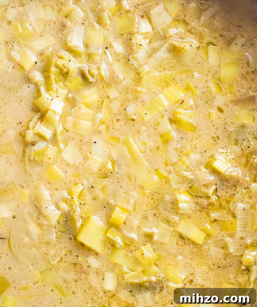 Cider-Braised Chicken with Apples and Thyme 4 picture of leeks