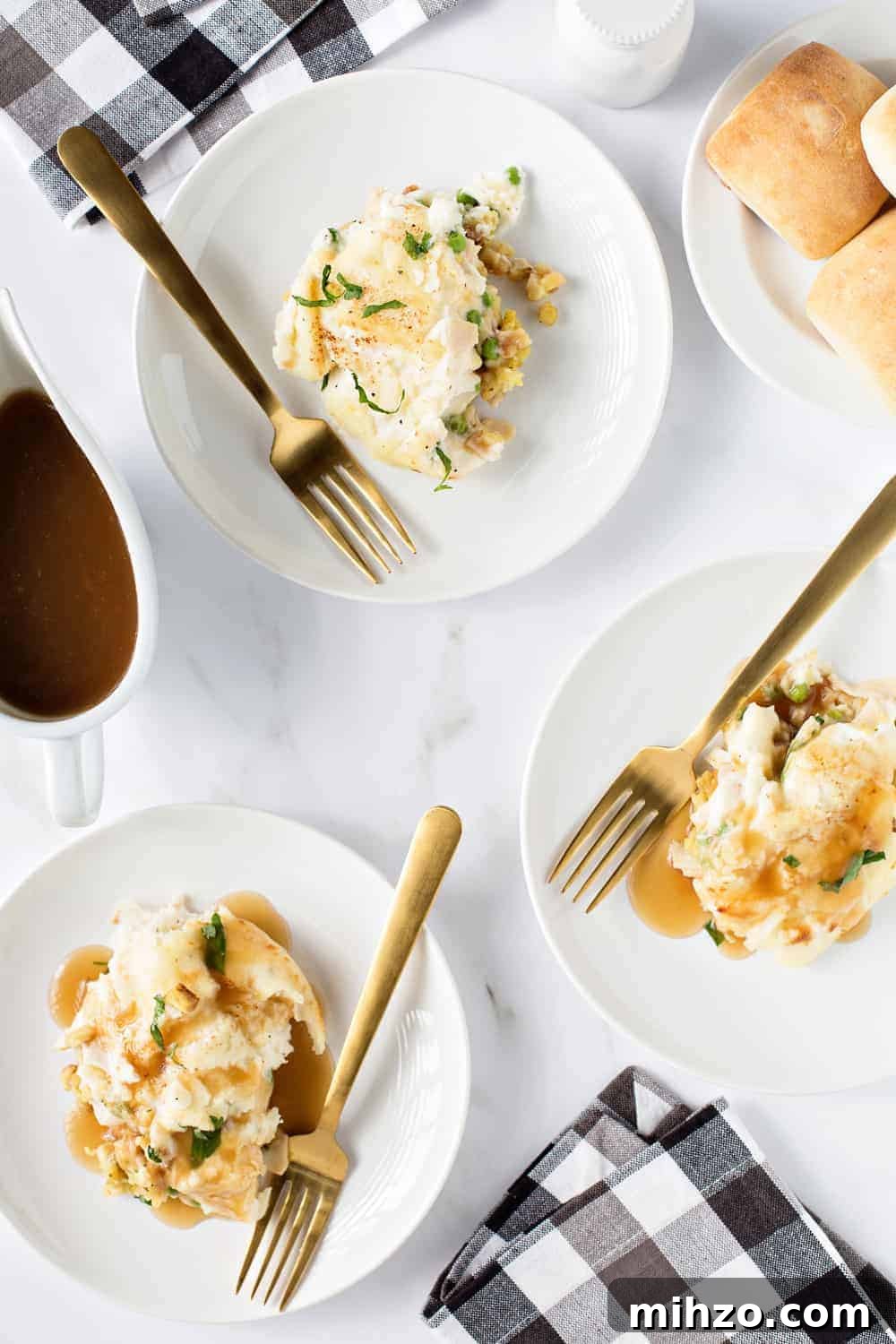 Cheesy Thanksgiving Casserole with Turkey, Stuffing and Veggies 3 Thanksgiving Dinner Casserole is an easy way to enjoy the flavors of Thanksgiving dinner any time of year! And it comes together from start to finish in under 30 minutes.