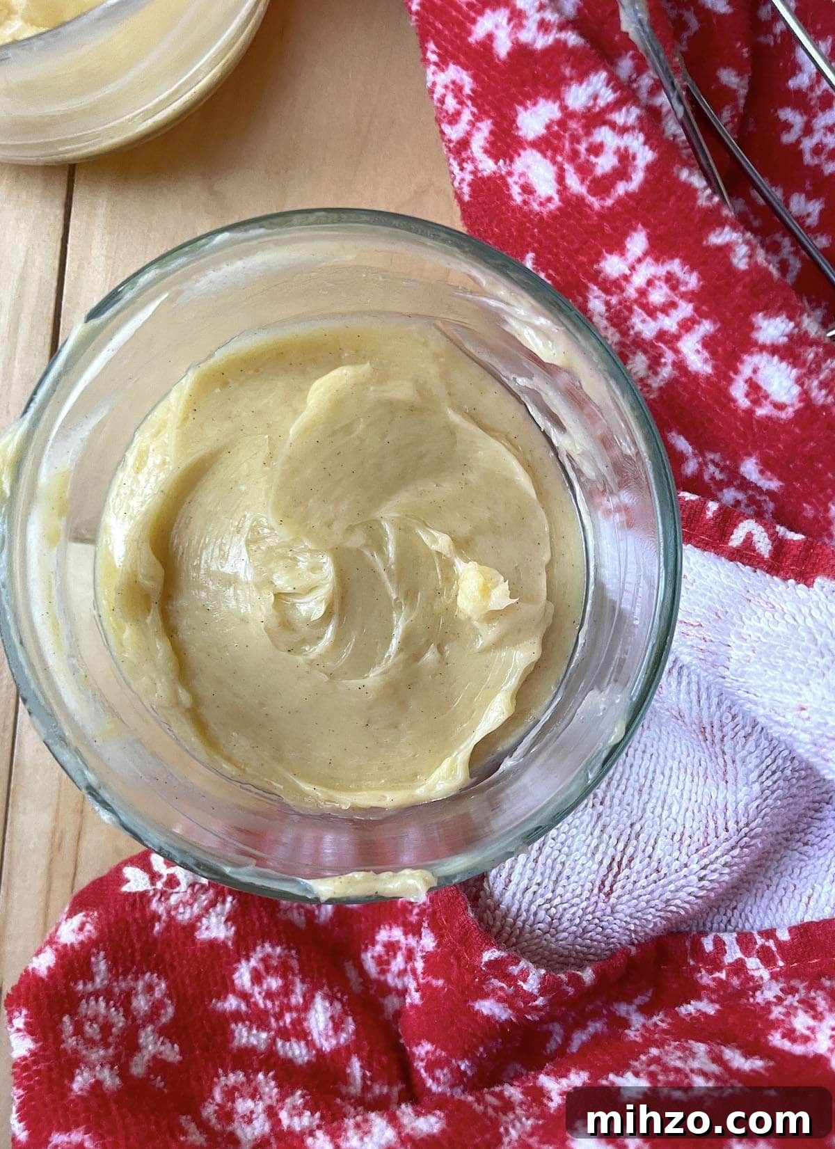 Whipped Honey Butter Recipe: Smooth, Spreadable & Quick 9 A small bowl of cinnamon whipped honey butter.