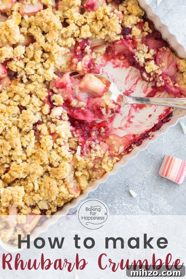 Classic Rhubarb Crumble Recipe with Crisp Maple Topping 8 Deliciously sweet, tart, fruity & crunchy: this crumble with rhubarb and oats results in pure spring fever!