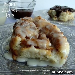 Make-Your-Own Biscuit Mix: Simple Homemade Blend for Flaky Biscuits 8 Bisquick Cinnamon Rolls, so easy to make and no waiting for them to rise!