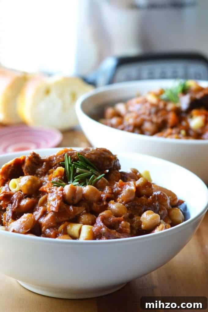 Slow Cooker Pasta Fagioli soup in serving bowls