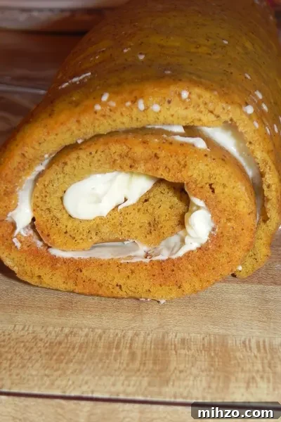 Perfect Homemade Pumpkin Roll Cake Recipe for Fall Guests 6 pumpkin roll