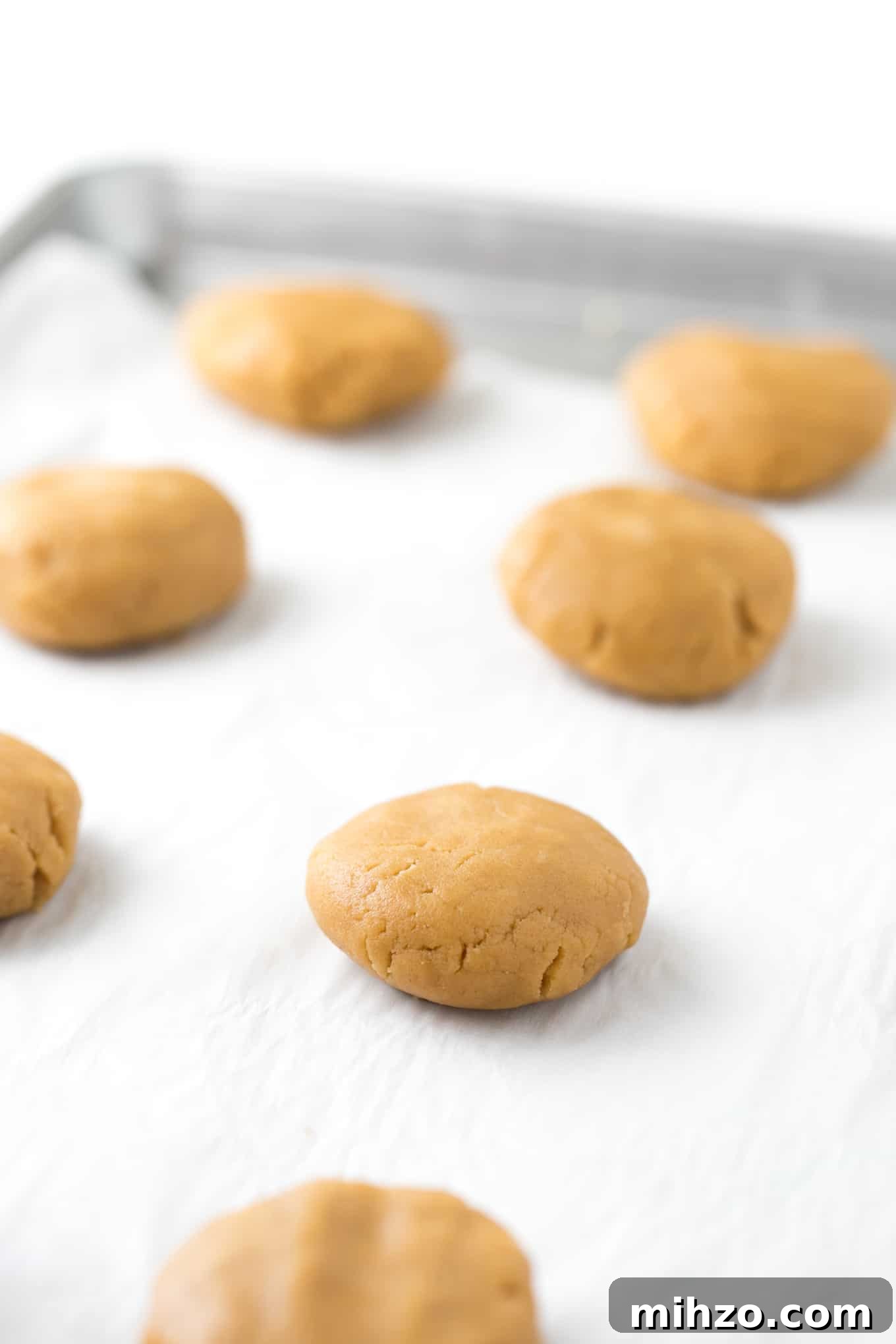 DIY Halloween Cookies: Draw Your Own Spooky Designs 4 Ingredients and decorating tools for Halloween cookies