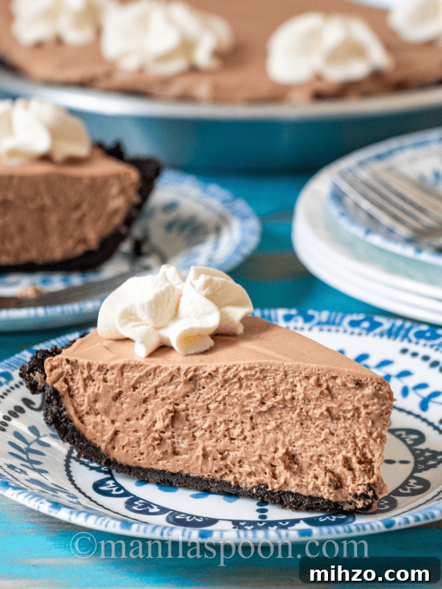 20 Sweet and Savory Father's Day Treats for Dad 19 No Bake Chocolate Mousse Pie